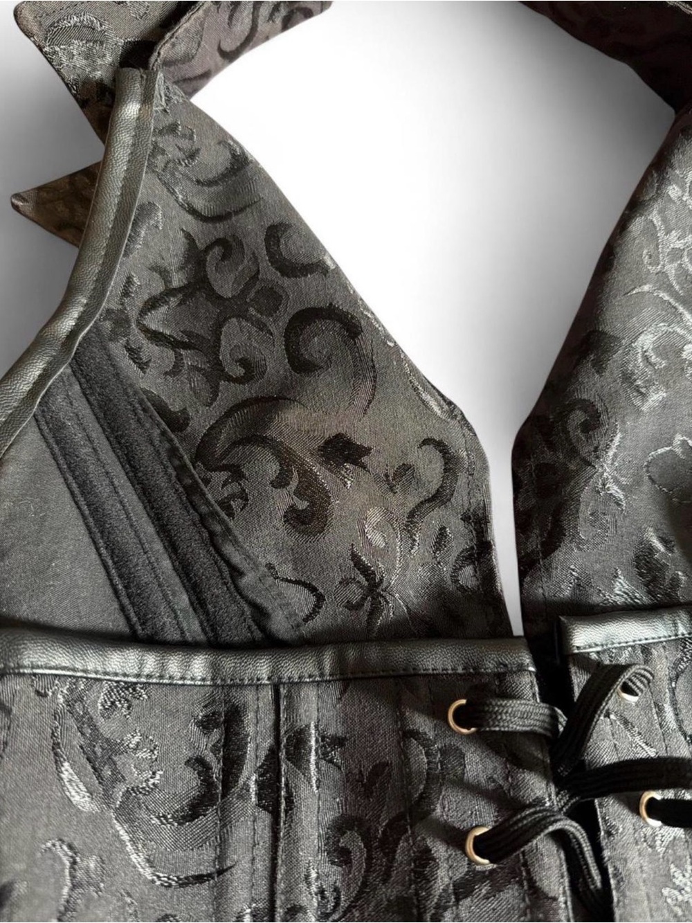 CHARMIAN vintage Gothic Black Brocade Halter Corset with Gold Clasps - Picture 4 of 7